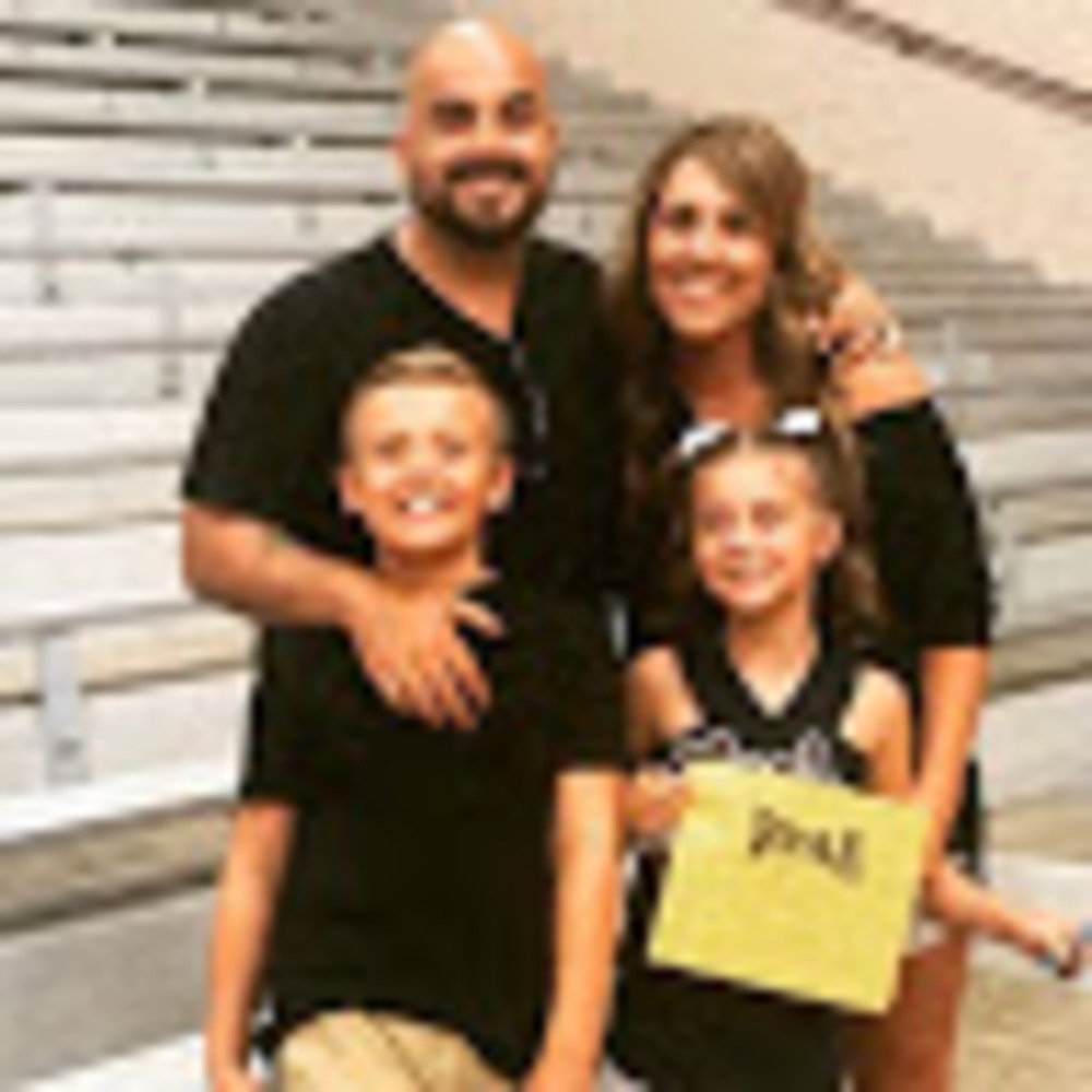 Meet your Posher, Cassi